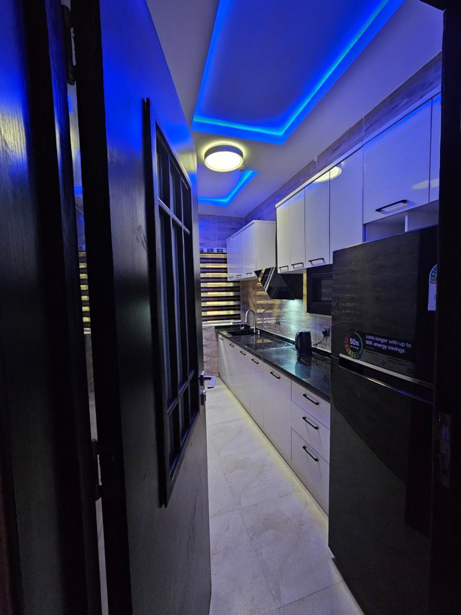 איקג'ה Sapphire Residences By Crystal Magodo מראה חיצוני תמונה